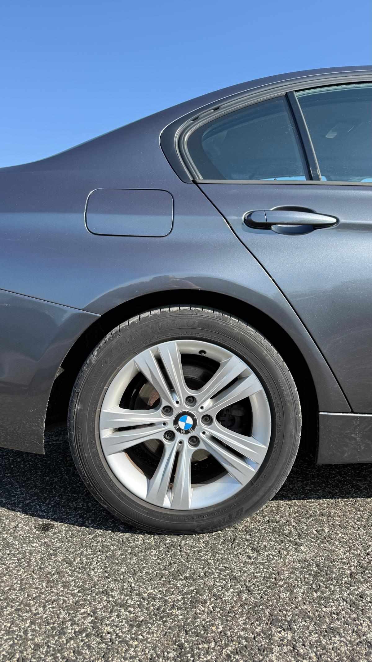 bmw-serie-3-318d-2013-diesel-1995cc