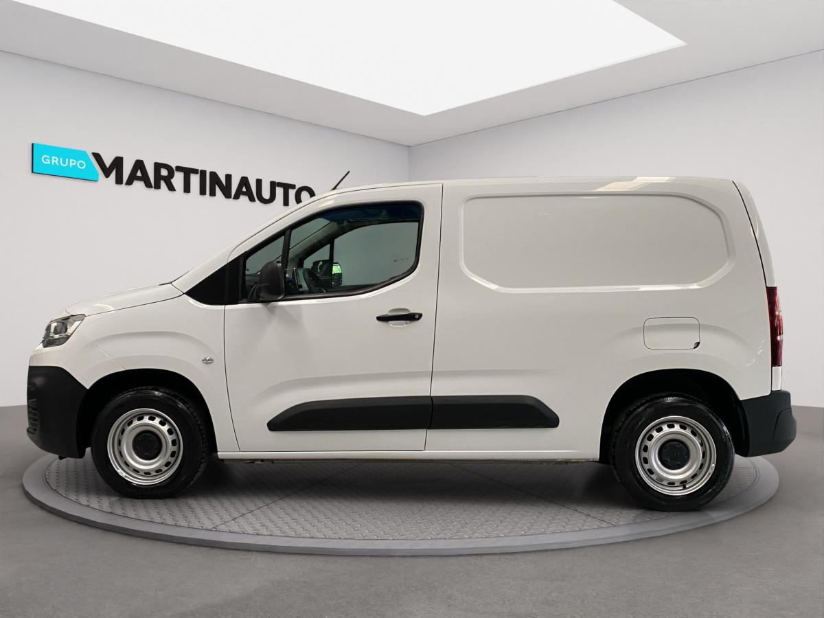 citroen-berlingo-2021-diesel-1499cc