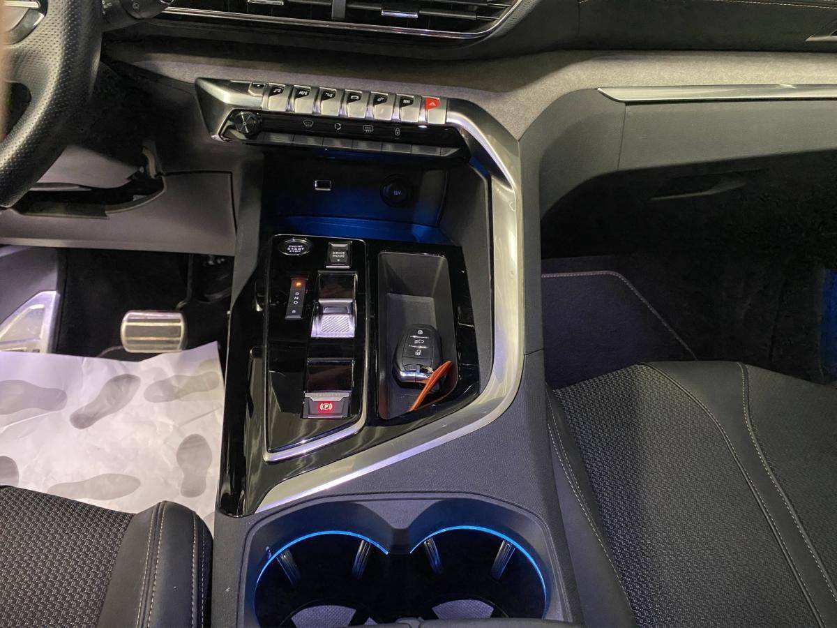 peugeot-3008-2023-hibrido-a-gasolina-1598cc