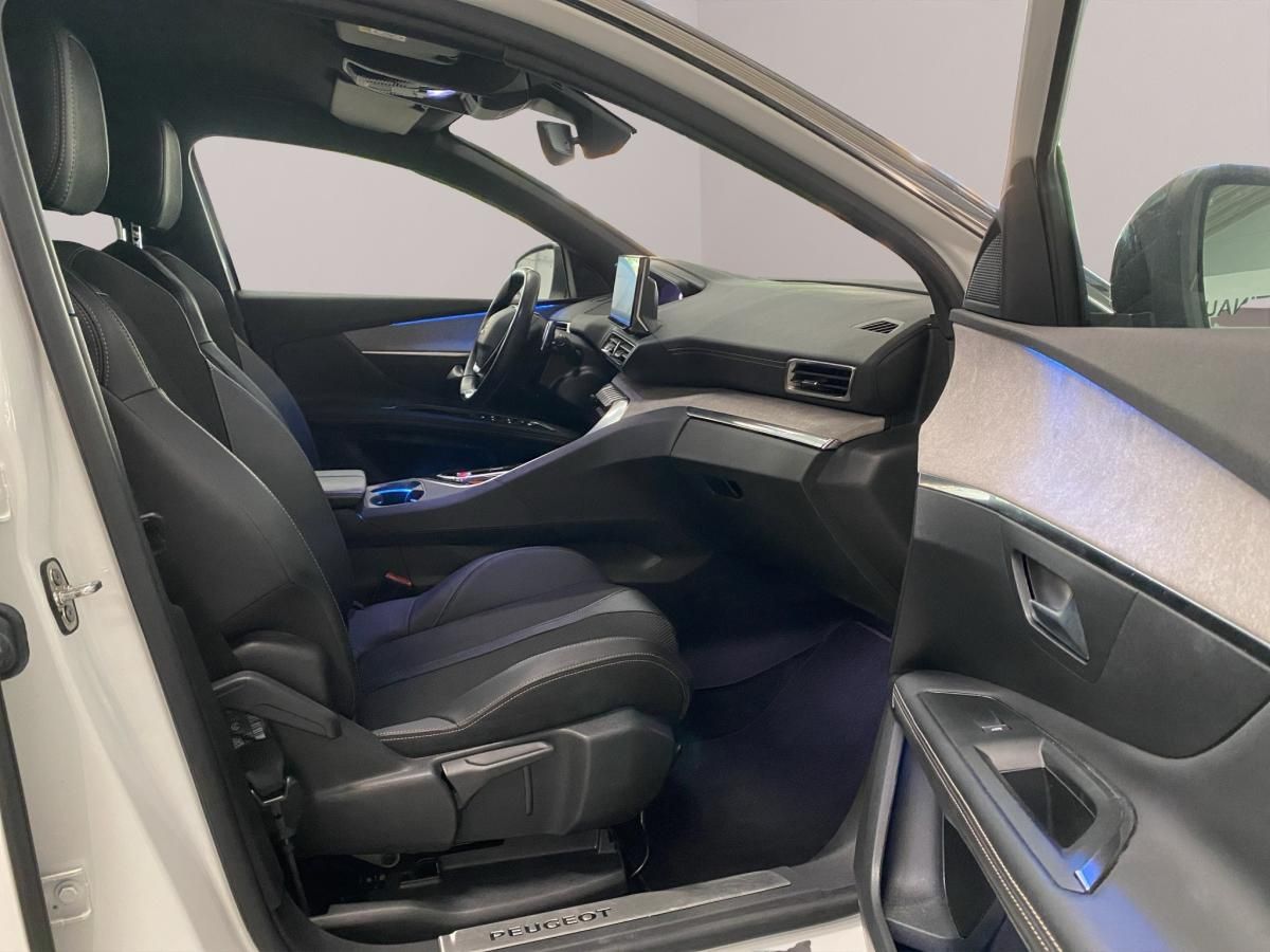 peugeot-3008-2023-hibrido-a-gasolina-1598cc