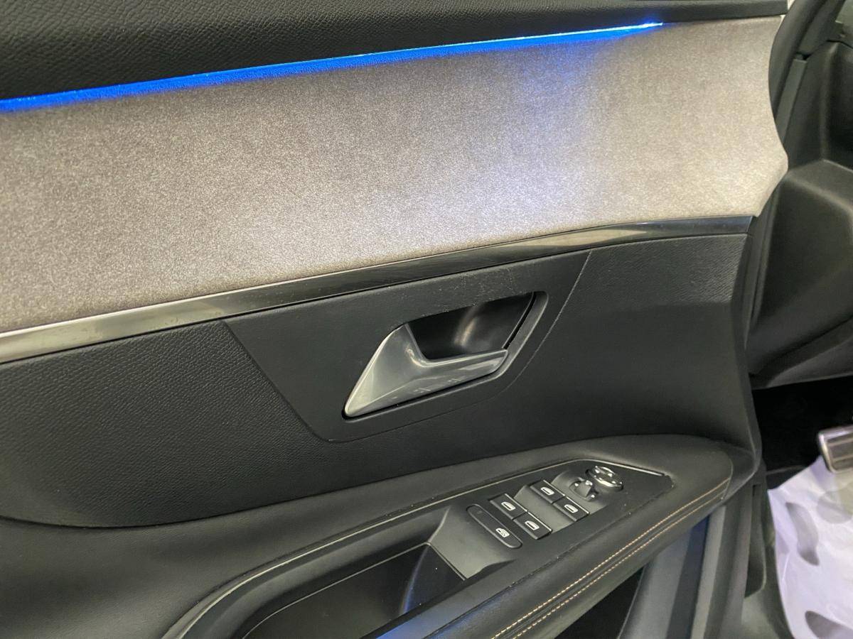 peugeot-3008-2023-hibrido-a-gasolina-1598cc