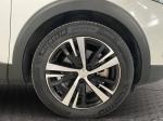 peugeot-3008-2023-hibrido-a-gasolina-1598cc