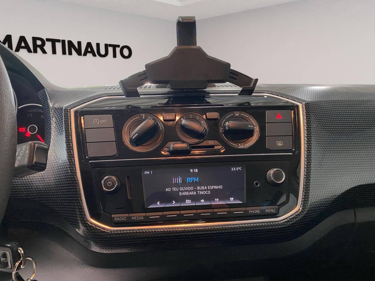 volkswagen-up-2018-gasolina-999cc