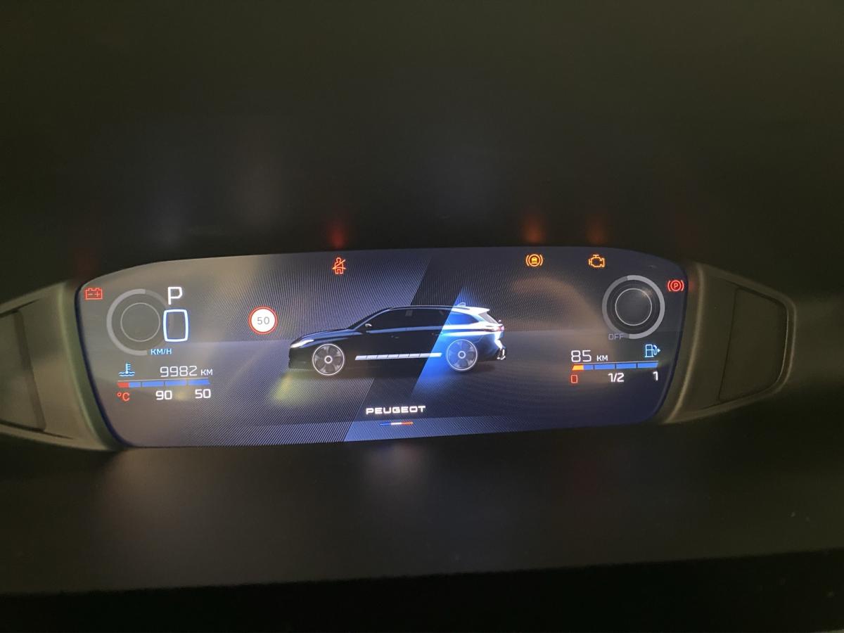 peugeot-308-sw-2025-gasolina-1199cc