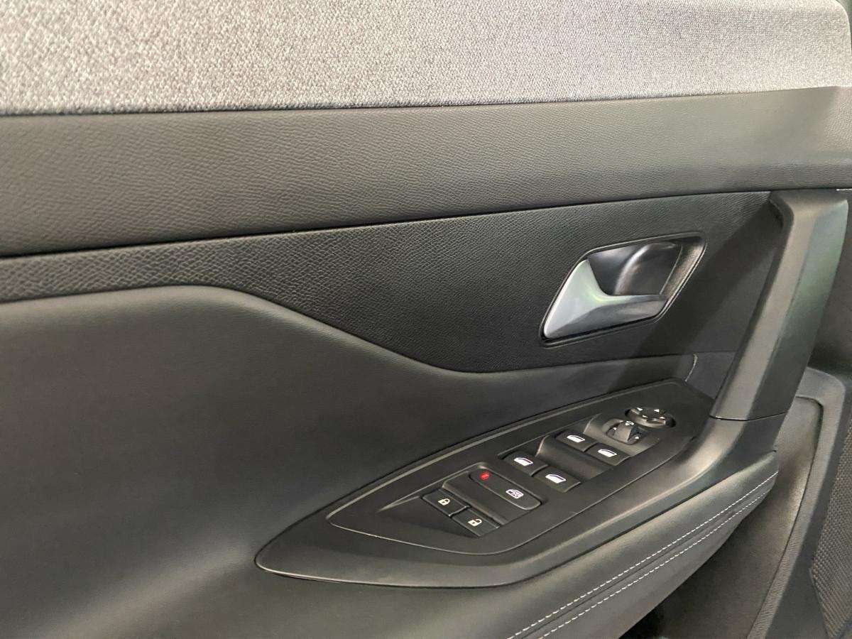 peugeot-308-sw-2025-gasolina-1199cc