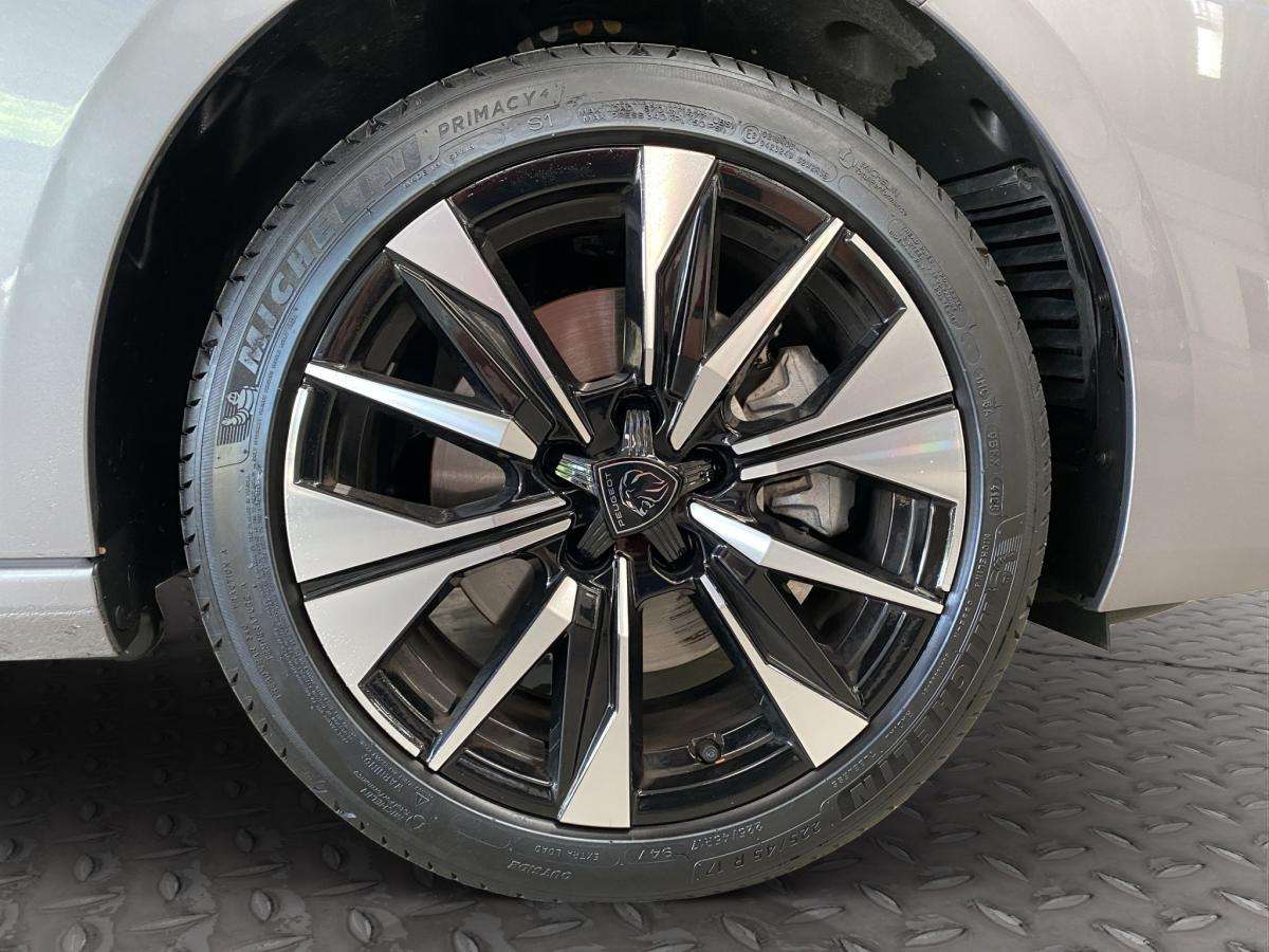 peugeot-308-sw-2025-gasolina-1199cc