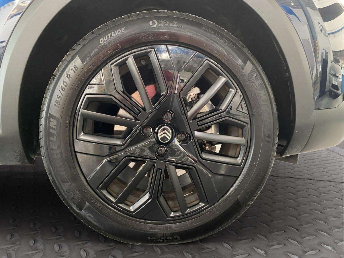 citroen-c4-2025-gasolina-1199cc