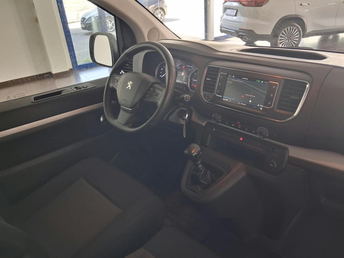 peugeot-traveller-2019-diesel-1499cc