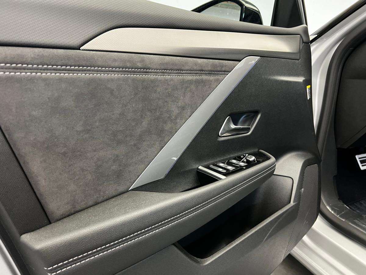 opel-astra-2025-eletrico-115cc
