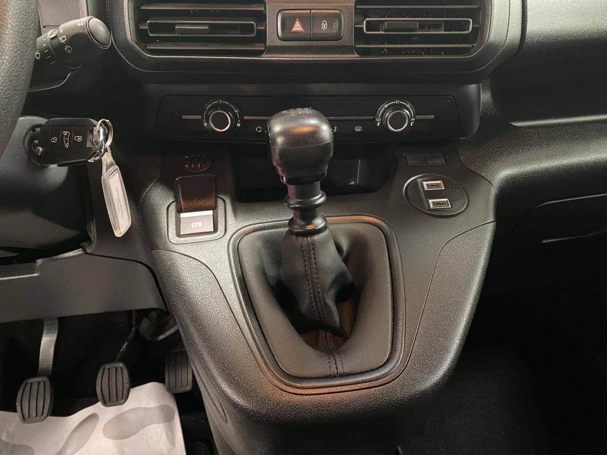 citroen-berlingo-2025-diesel-1499cc