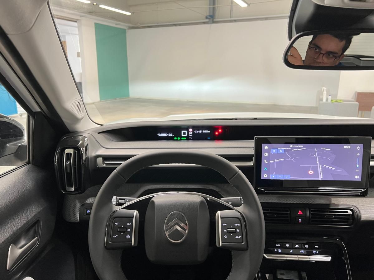 citroen-e-c3-2025-eletrico-500cc