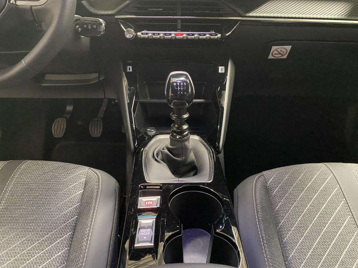 peugeot-2008-2025-gasolina-1199cc