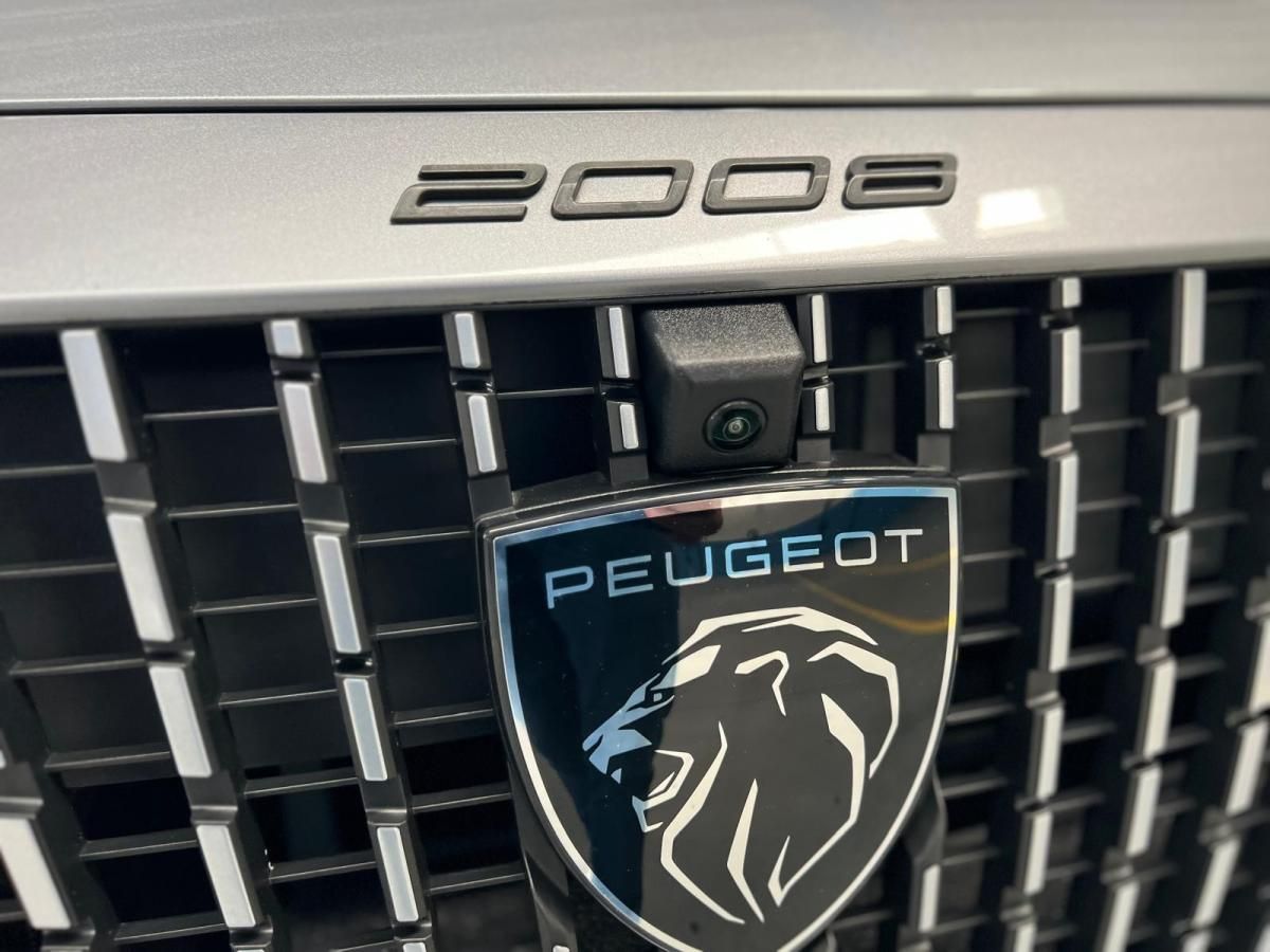 peugeot-2008-2024-eletrico-500cc