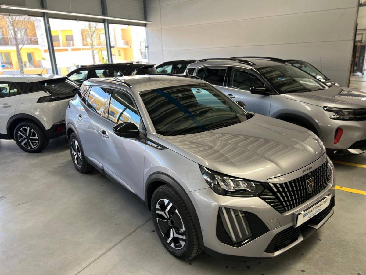 peugeot-2008-2024-eletrico-500cc