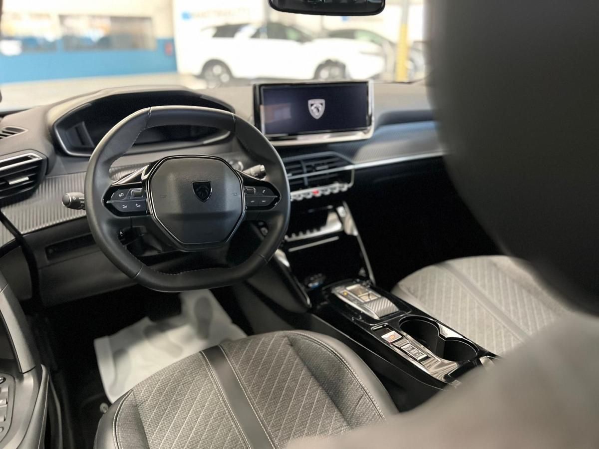 peugeot-2008-2024-eletrico-500cc