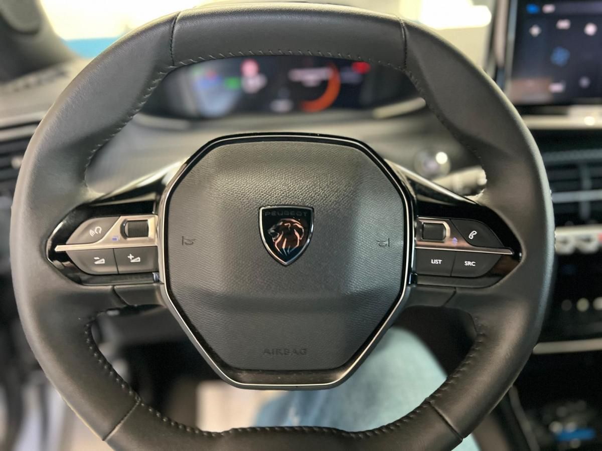 peugeot-2008-2024-eletrico-500cc