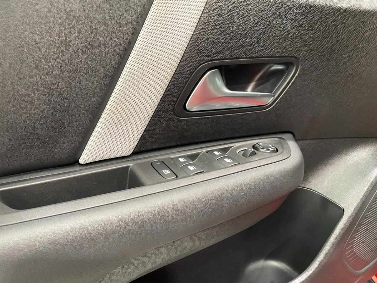 citroen-c4-2025-gasolina-1199cc
