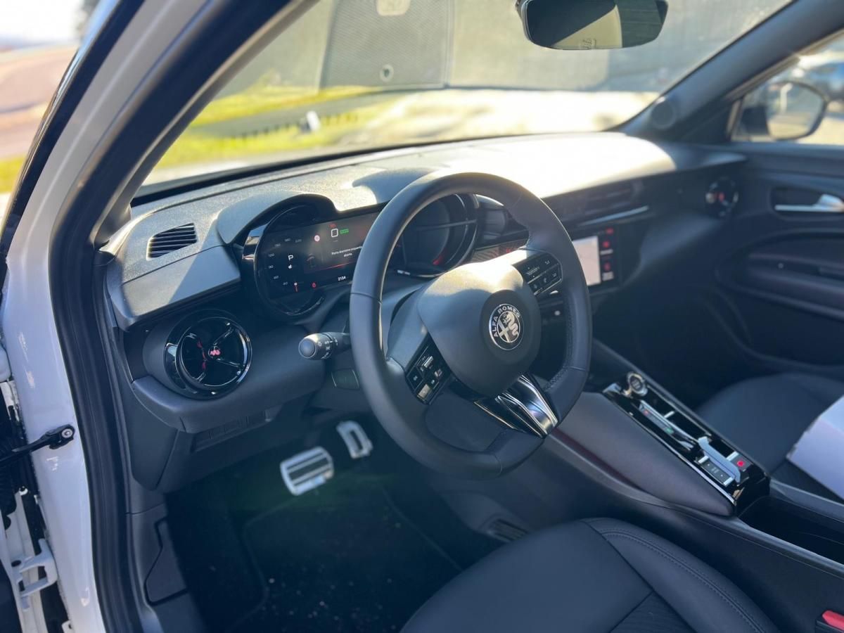 alfa-romeo-junior-2025-eletrico-500cc