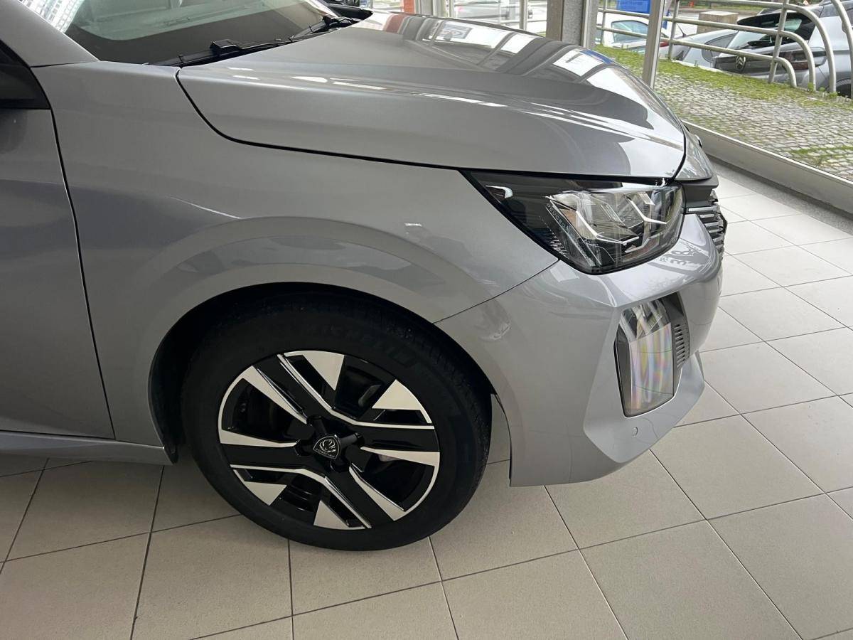 peugeot-208-2025-gasolina-1199cc