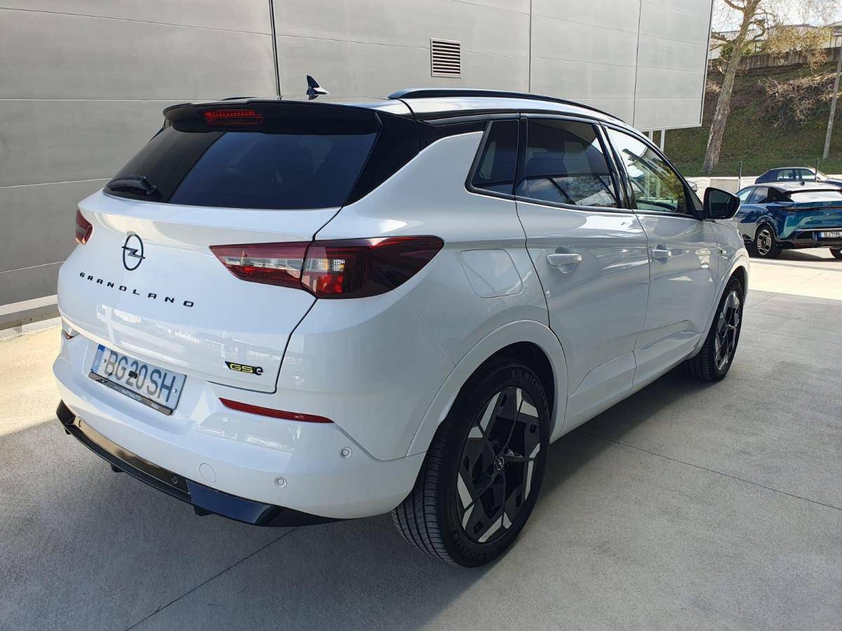 opel-grandland-2024-hibrido-a-gasolina-1598cc