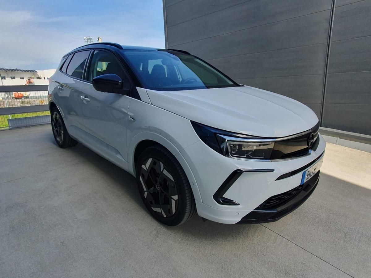 opel-grandland-2024-hibrido-a-gasolina-1598cc