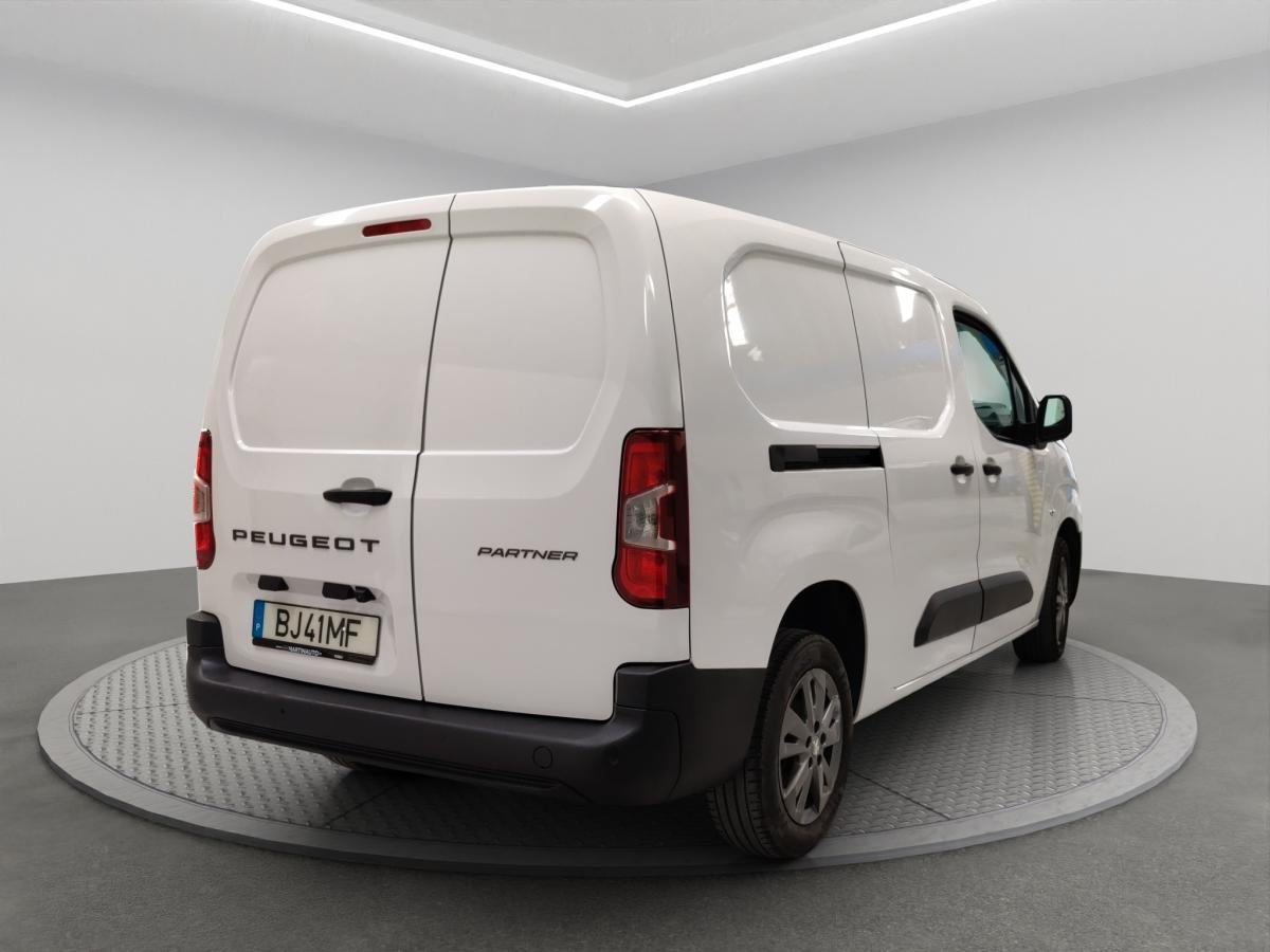peugeot-partner-2024-diesel-1499cc