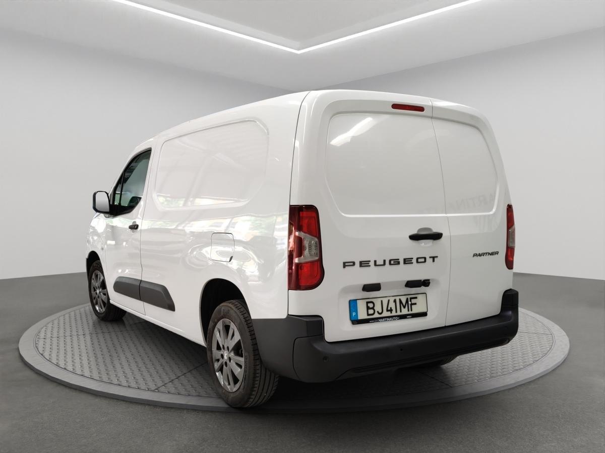 peugeot-partner-2024-diesel-1499cc