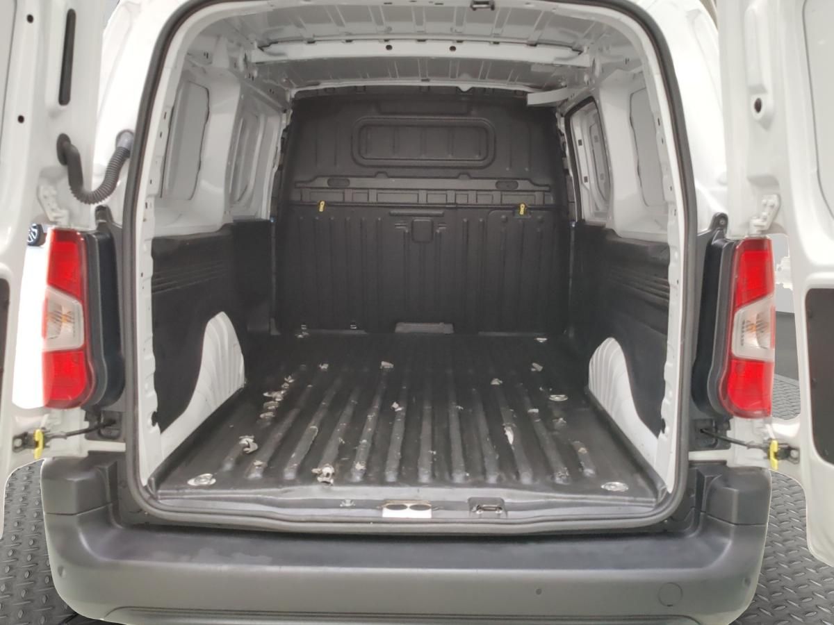 peugeot-partner-2024-diesel-1499cc