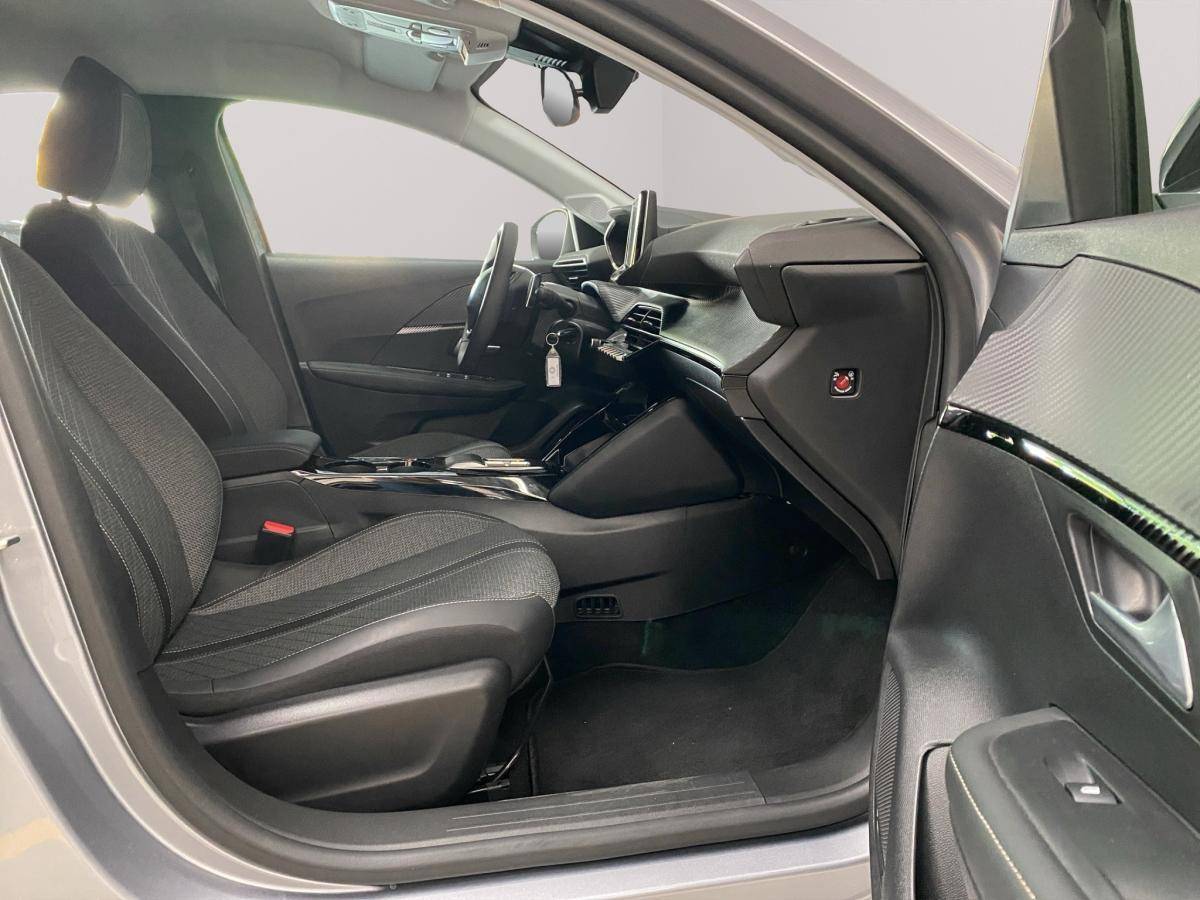 peugeot-208-2025-gasolina-1199cc