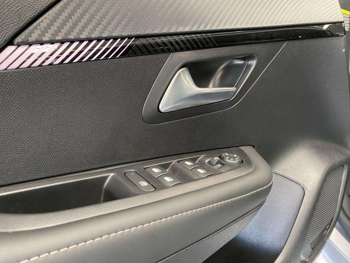 peugeot-208-2025-gasolina-1199cc