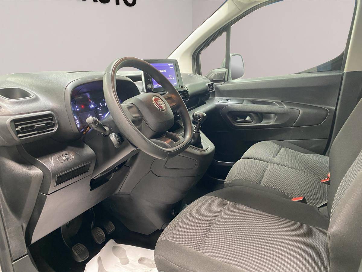 fiat-doblo-2023-diesel-1499cc