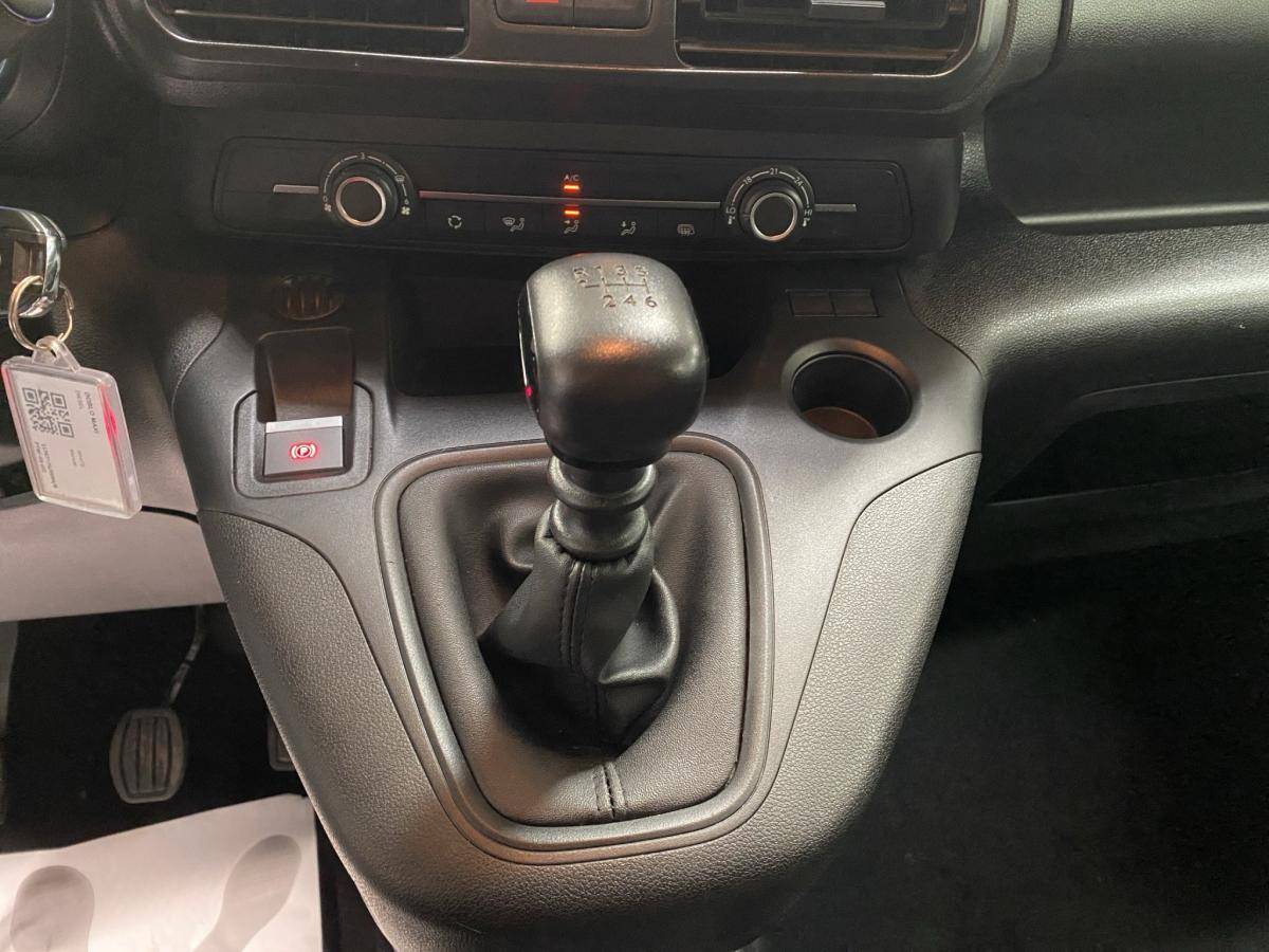 fiat-doblo-2023-diesel-1499cc