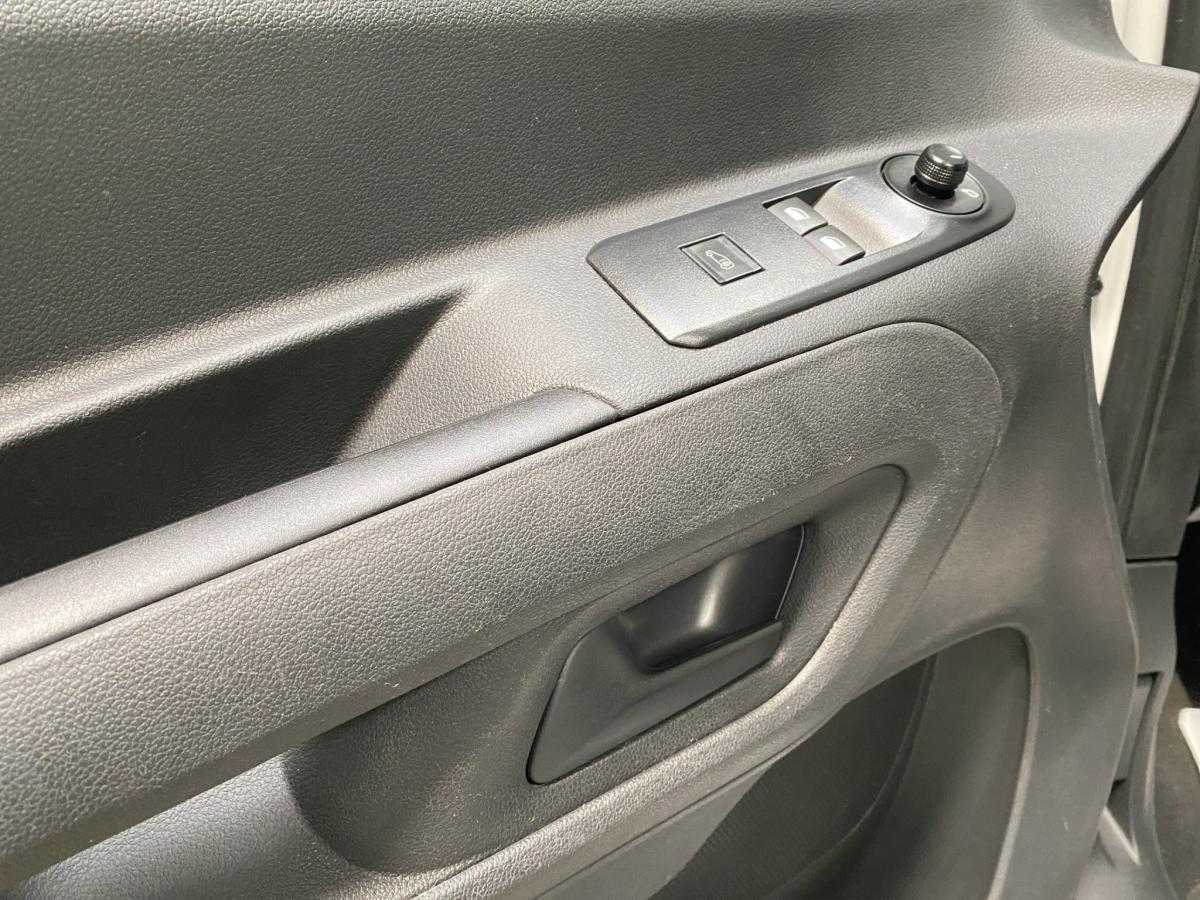 fiat-doblo-2023-diesel-1499cc