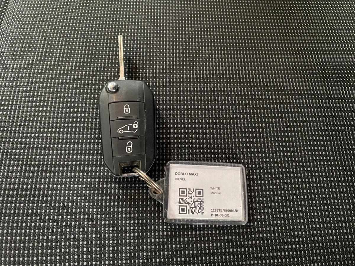 fiat-doblo-2023-diesel-1499cc