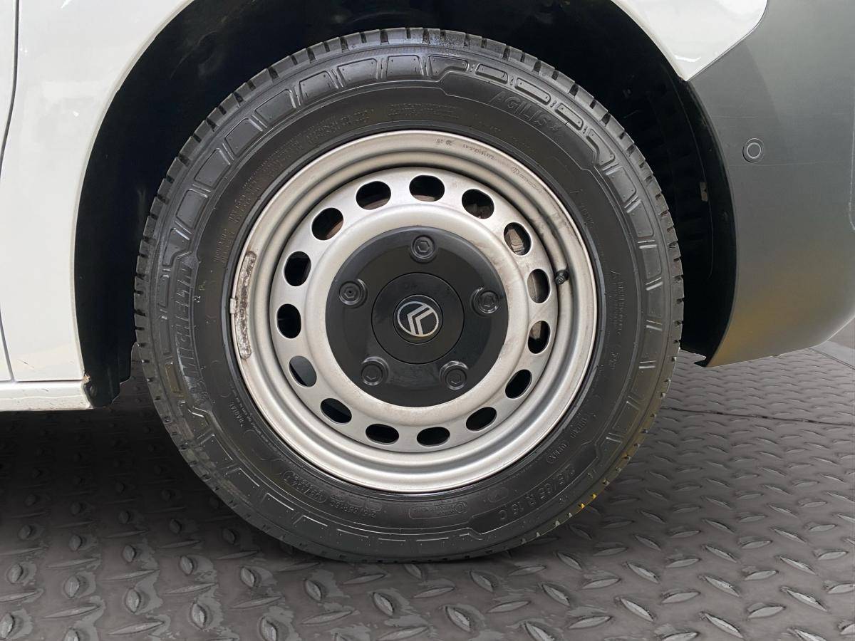 citroen-jumpy-2025-diesel-1997cc