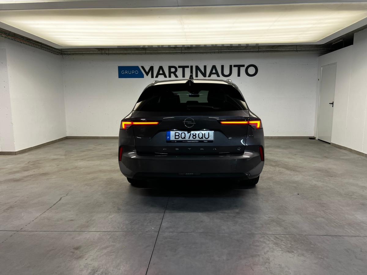 opel-astra-2025-eletrico-115cc