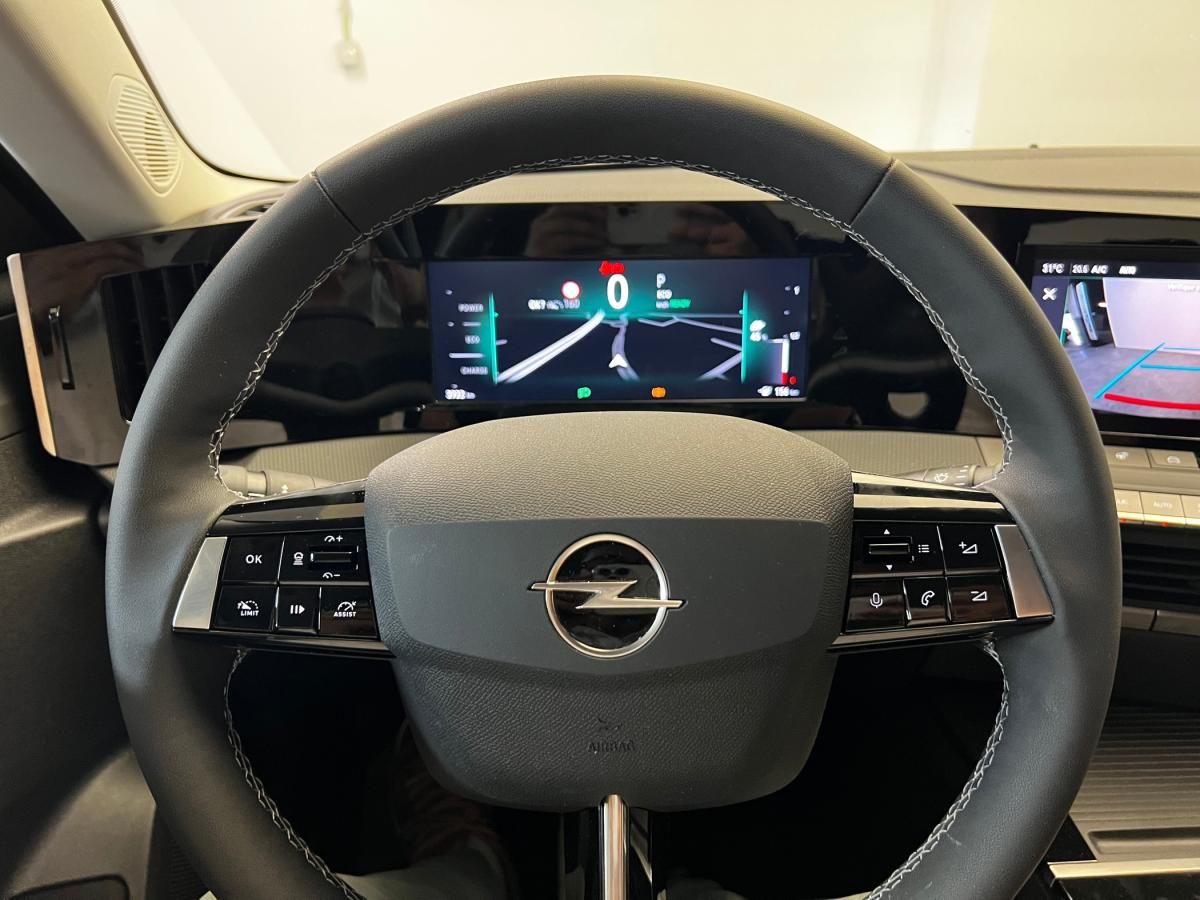 opel-astra-2025-eletrico-115cc