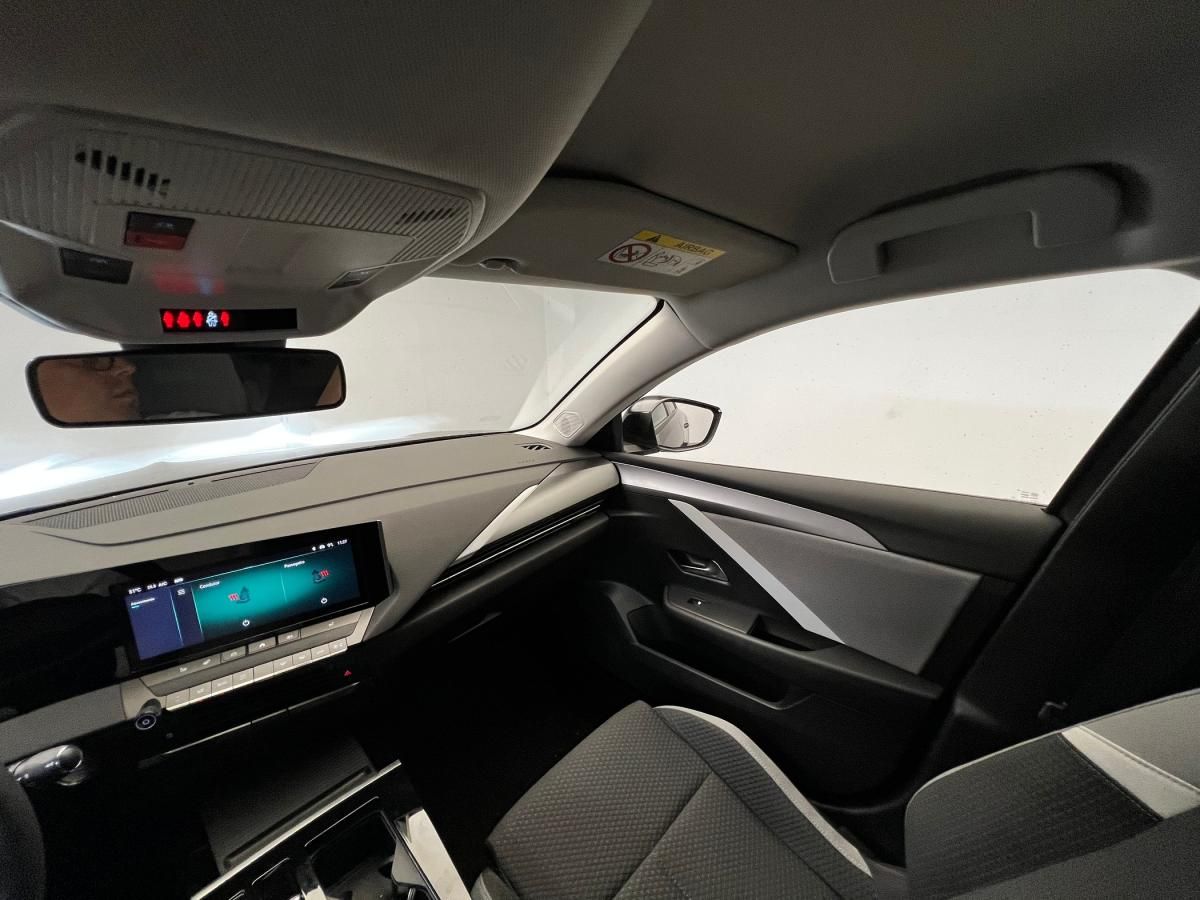 opel-astra-2025-eletrico-115cc
