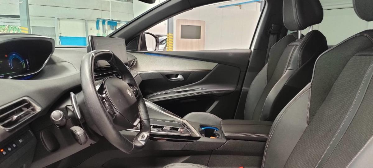 peugeot-3008-2023-hibrido-a-gasolina-1598cc