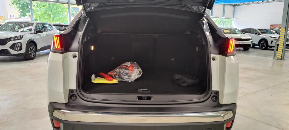 peugeot-3008-2023-hibrido-a-gasolina-1598cc
