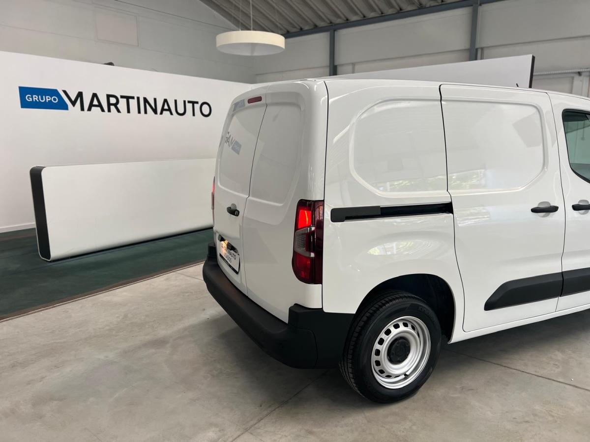 citroen-berlingo-2021-diesel-1499cc