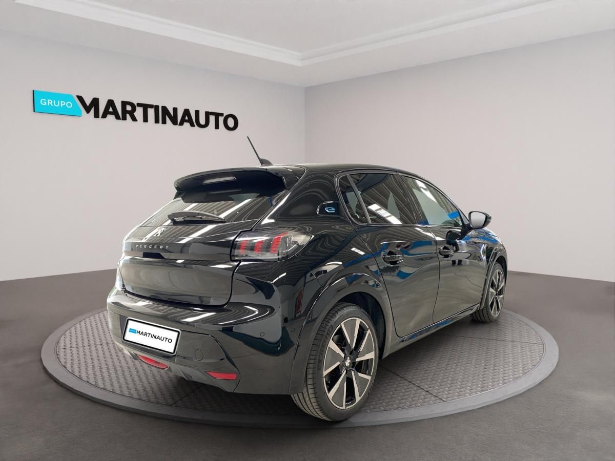 peugeot-208-2022-eletrico-500cc