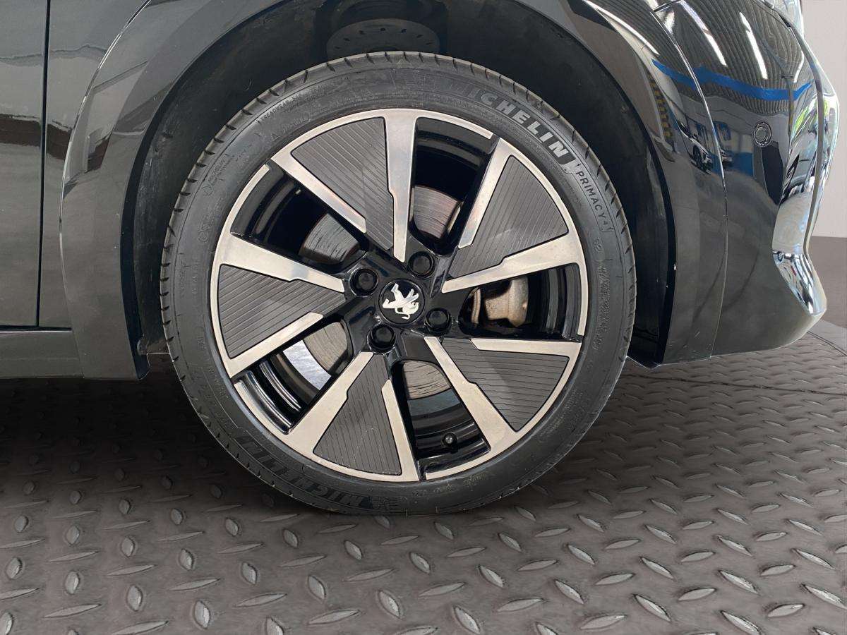 peugeot-208-2022-eletrico-500cc