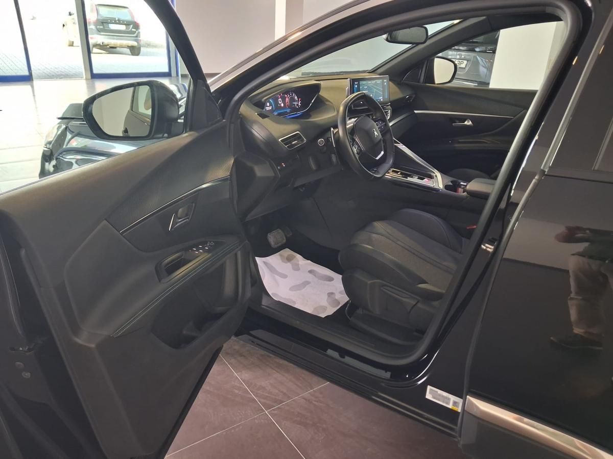 peugeot-3008-2023-hibrido-a-gasolina-1598cc
