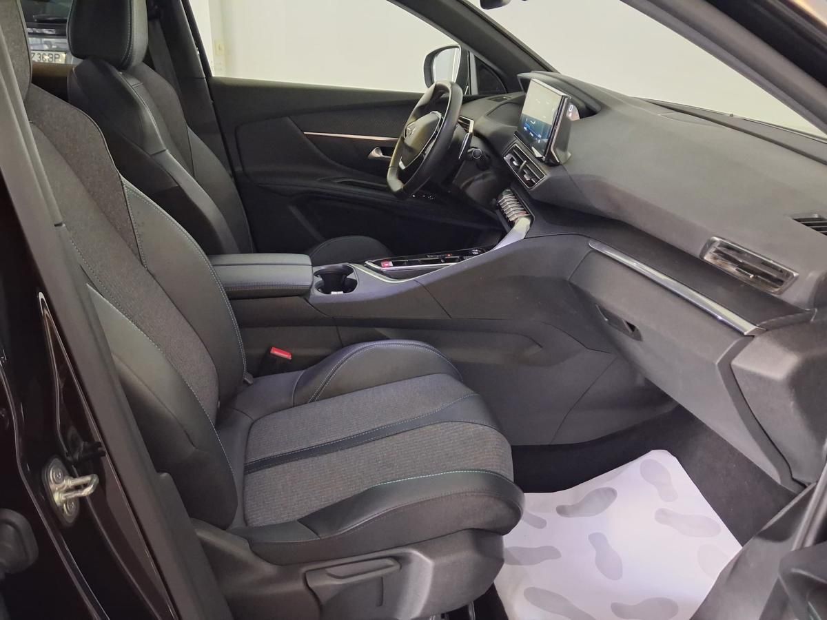 peugeot-3008-2023-hibrido-a-gasolina-1598cc