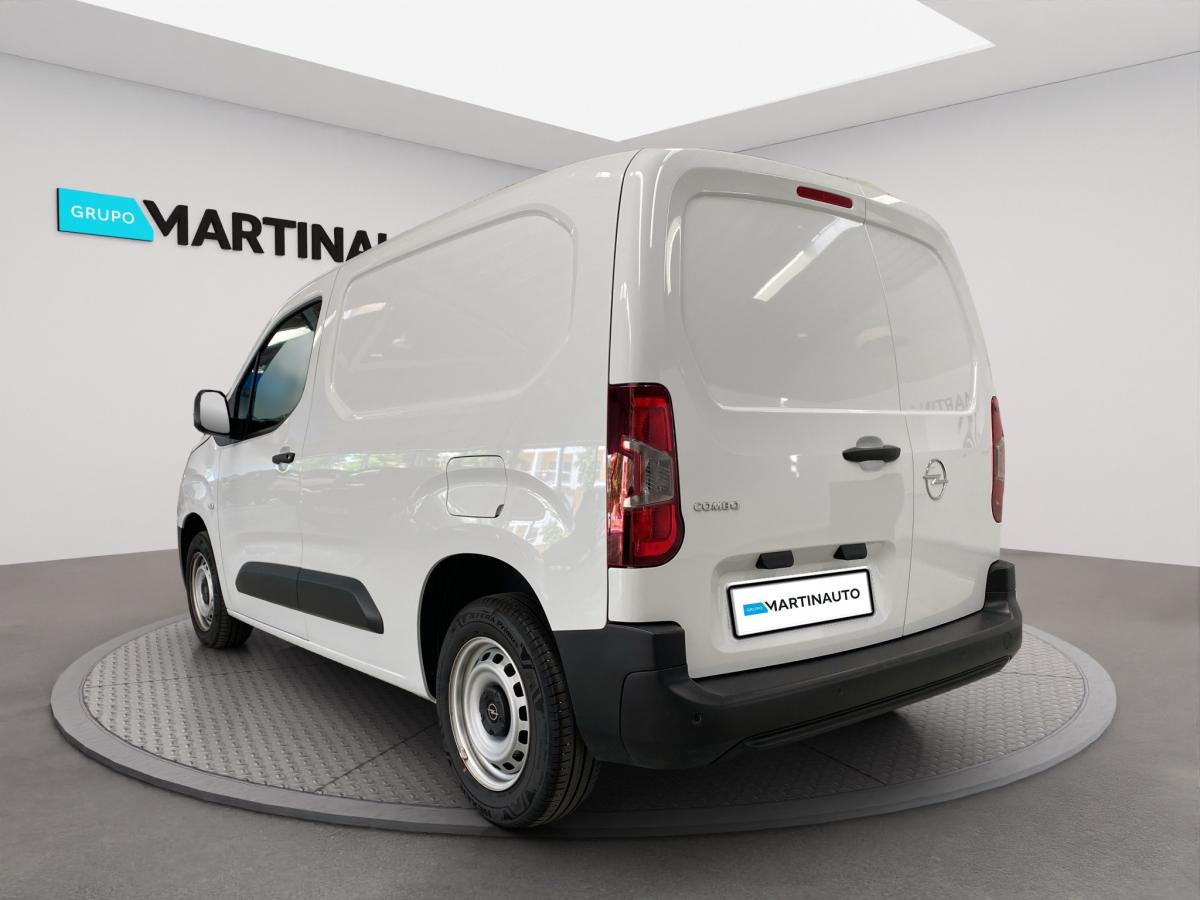 opel-combo-2025-diesel-1499cc