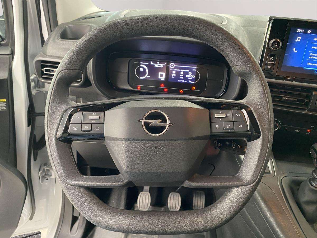 opel-combo-2025-diesel-1499cc