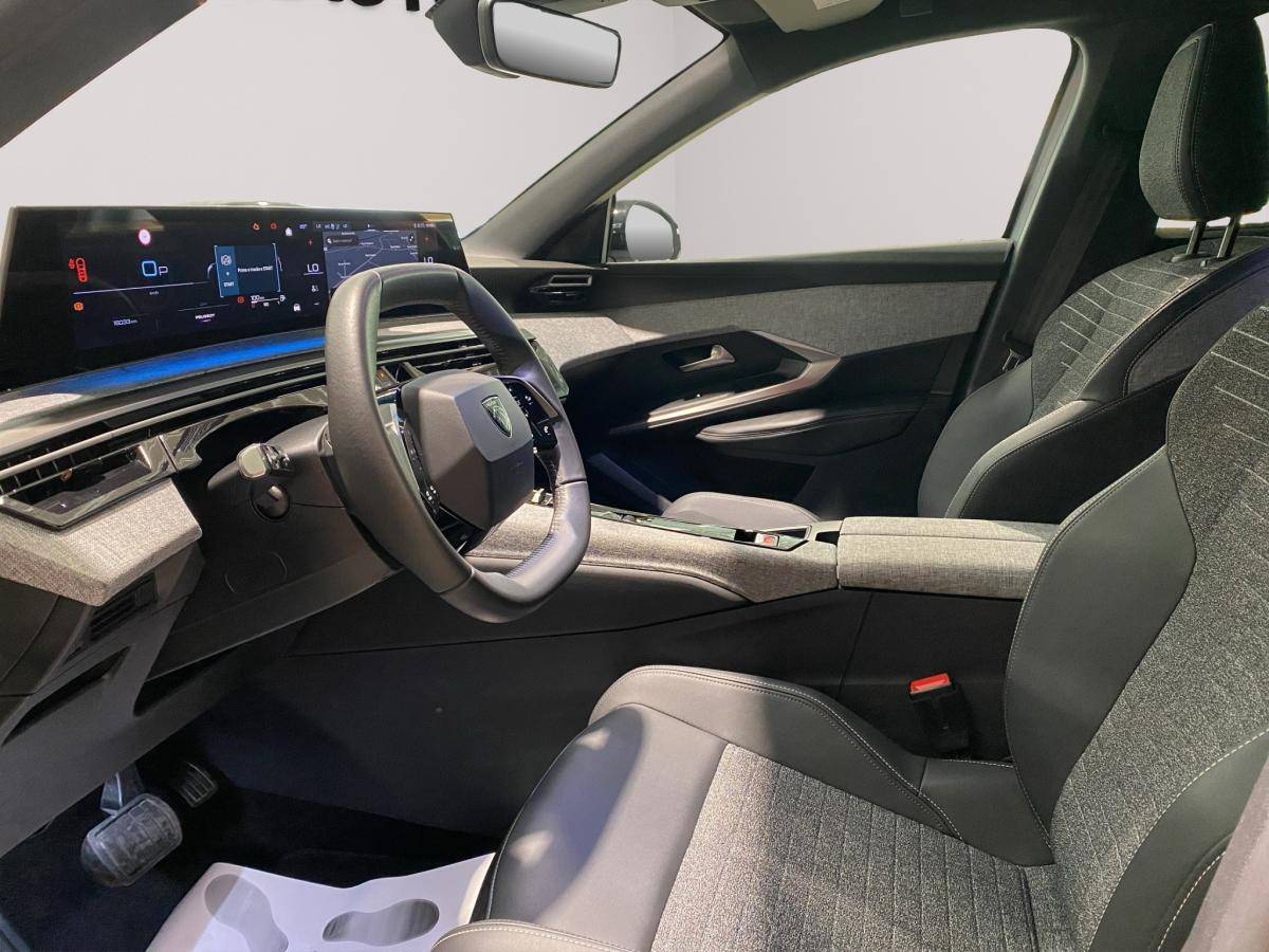 peugeot-5008-2025-gasolina-1199cc
