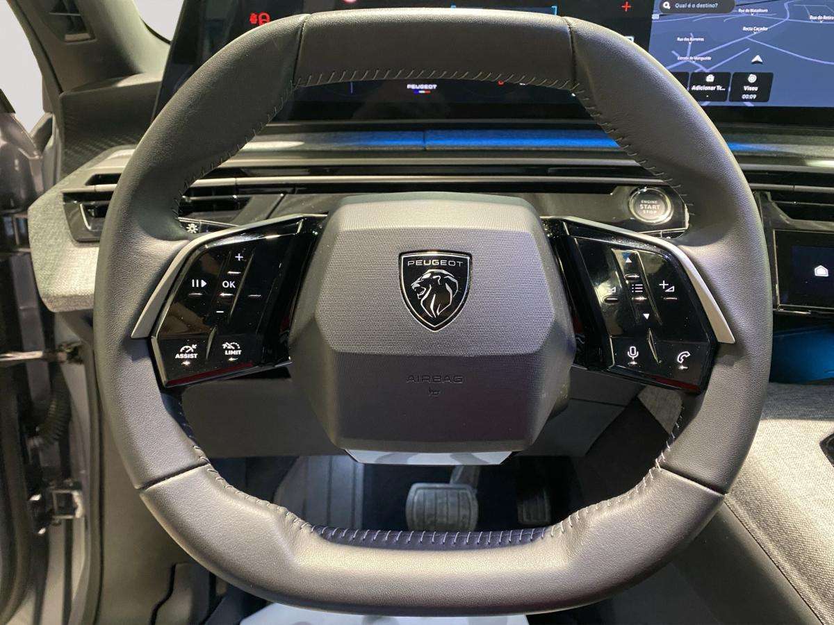 peugeot-5008-2025-gasolina-1199cc