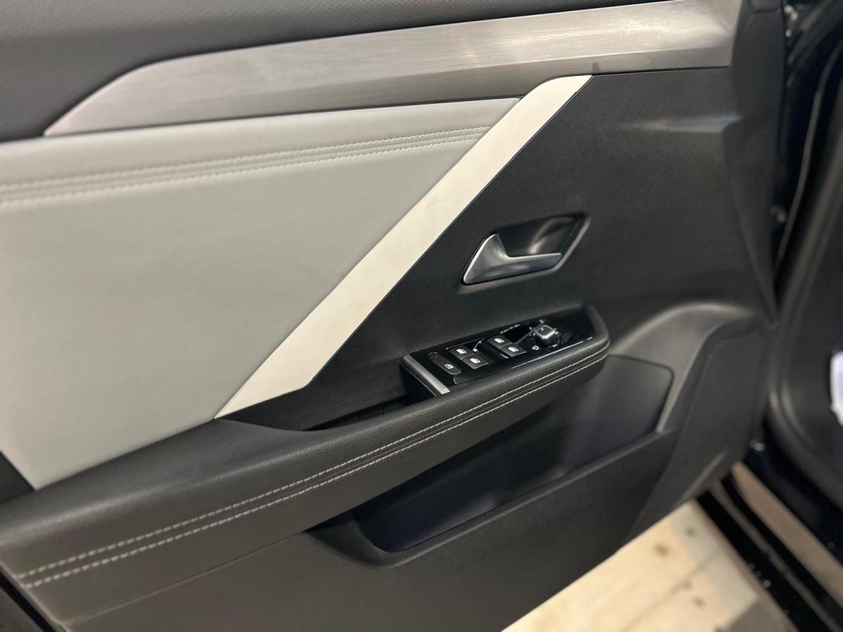 opel-astra-2023-gasolina-1199cc
